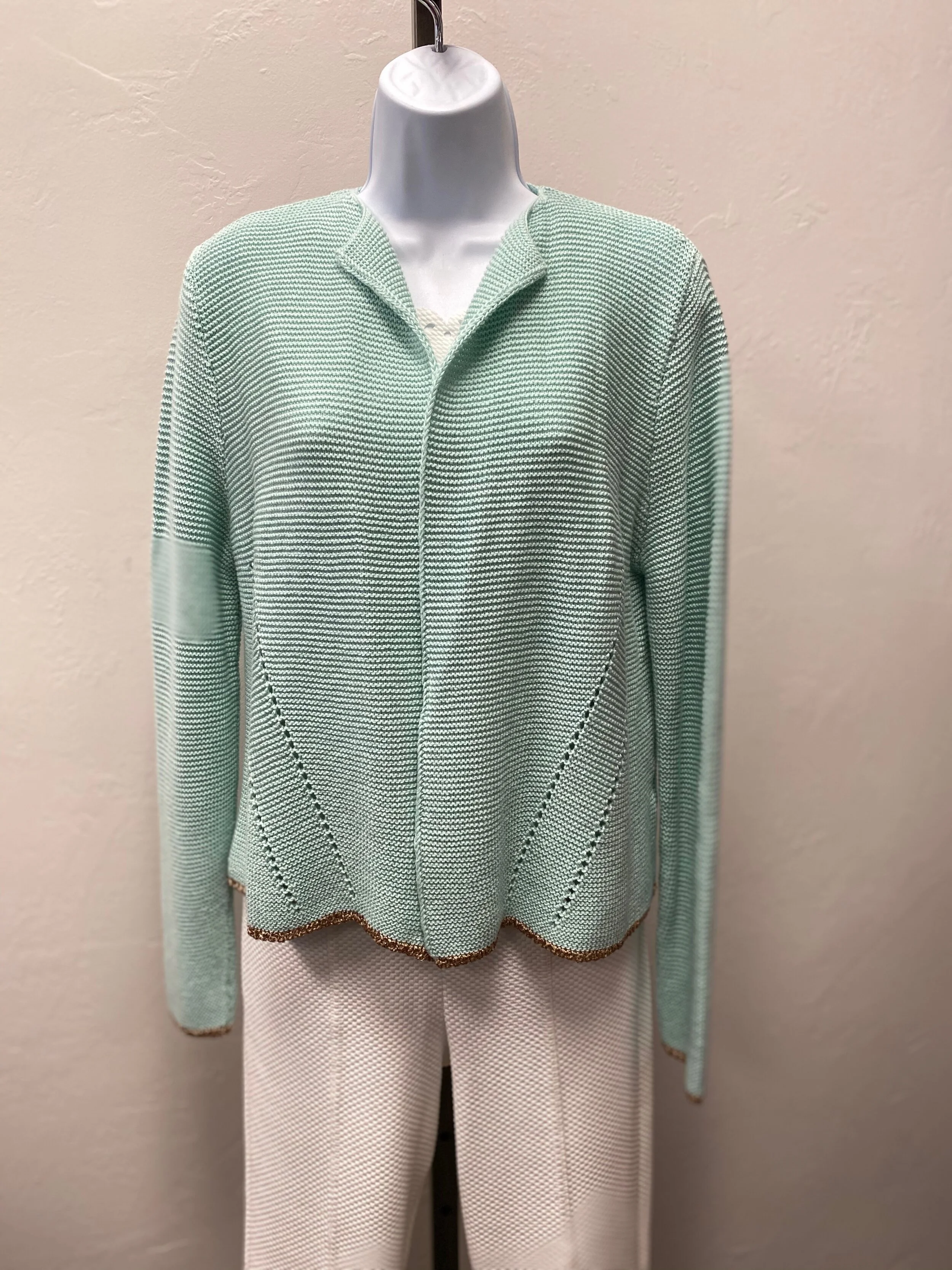 Short Ange Cardigan — Voyage Boutique International
